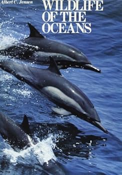 Hardcover Wildlife of the Oceans Book