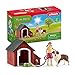 Produktbild SCHLEICH Farm World | Hundehütte 42376 | Set inkl. Hütte, Mädchen Figur & Zubehör | tolles Geschenk für Jungen und Mädchen | Bauernhof Spielzeug ab 3 Jahre | 11 Teile | exklusiv bei Amazon