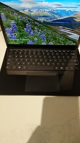 Microsoft Surface Laptop 3 13インチ　Black Microsoft Surface Laptop 3 – 13.5