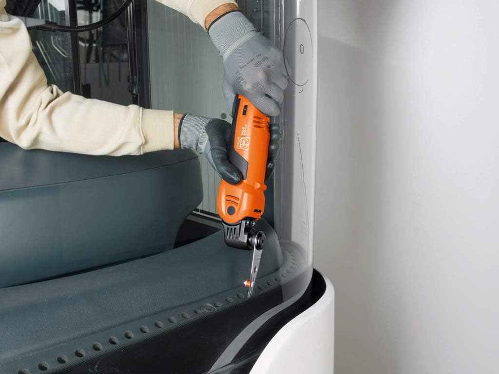 Fein MULTIMASTER MM 700 1.7 Basic (Multitool with 5 m Cable, 450 W, Multifunctional Tool for Car Industry, includes Accessories, with Plastic Case) 72296961000