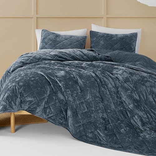 Image of Wonderful Luxury Velvet Blue Quilt Set King, Diamond Stitch Pattern Bedding, Lightweight Ultra-Soft Skin-Friendly, All-Season, Versatile as Comforter /Bedspread for Adults Teens Kids Bedroom,106 inchx94 inch