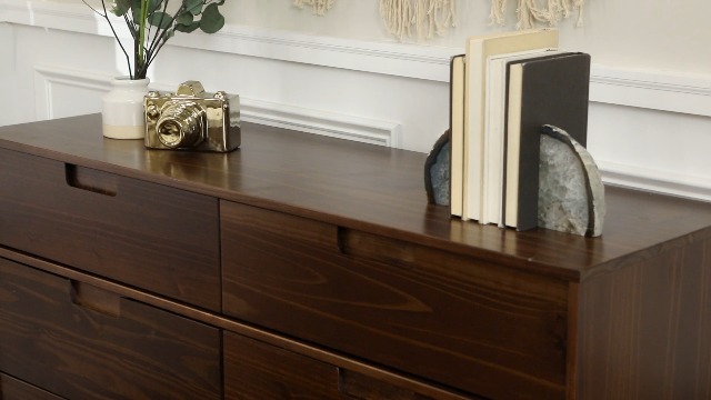 walker edison mid century modern grooved handle wood dresser Amazon.com: Walker Edison Mid Century Modern Grooved Handle Wood Dresser  Bedroom Storage Drawer Organizer Closet Hallway, 6 Drawer, Caramel : Home &  Kitchen