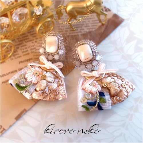 yT[WJXeXz iȃr[YhJƃzCgŐ̑ԂsAX