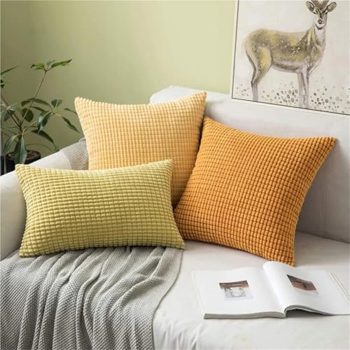 Coussin velours cotelé violet gros grains décoration canapé