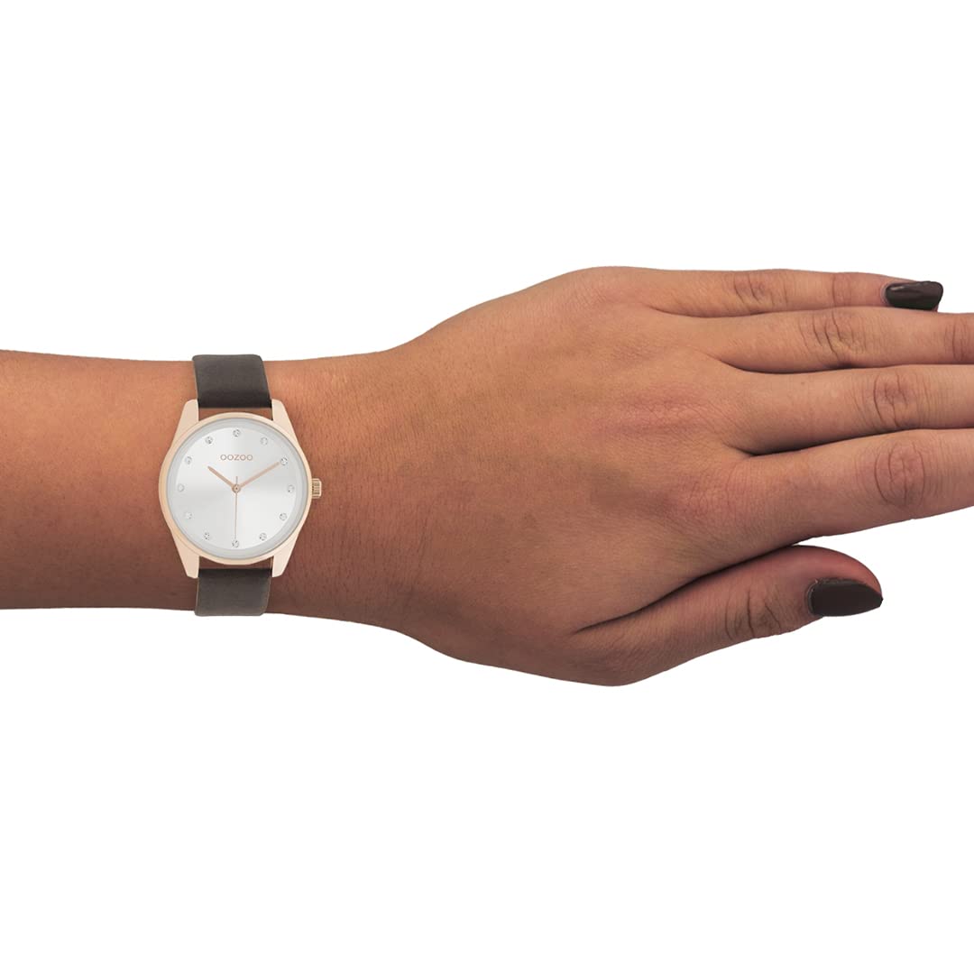 Reloj de mujer grande Oozoo con correa de cuero y esfera con 12 circonitas cúbicas de 42 mm de diámetro en diferentes variaciones, Marrón y oro rosa, Correas