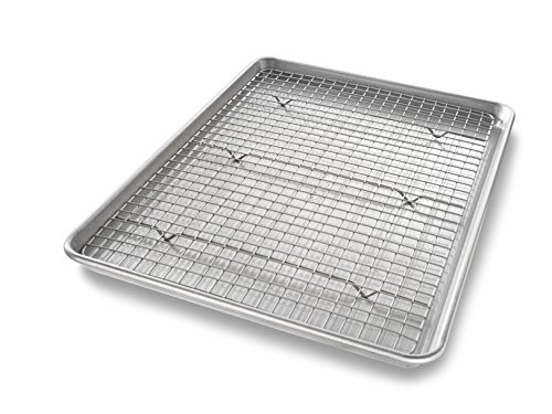 USA Pan Bakeware Half Sheet Baking Pan and Bakeable Nonstick and Cooling Rack Set, Metal by USA Pan - Used condition - US$24.45
