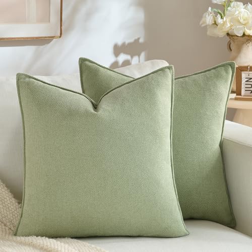FDTERN Lot de 2 Housses de Coussin 50 x 50 cm Vert Sauge Chenille au décor Moderne Design uni et Neutre avec Bordure Design Unique Convient pour la Chambre à...
