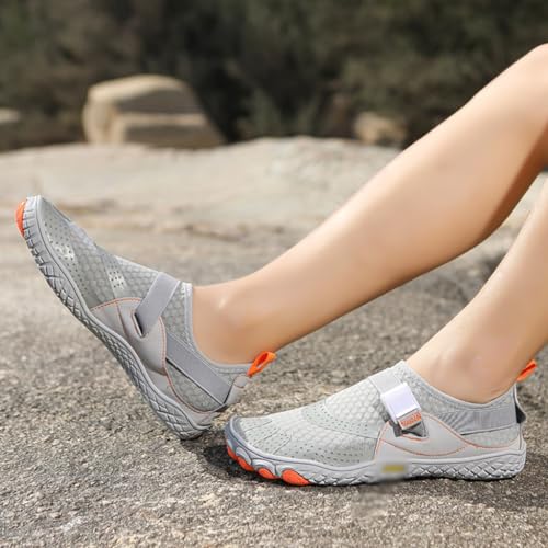 Five Finger Shoes Creek Tracing Shoes Water Wading Shoes Men's and Women's Diving Beach Shoes(44)4