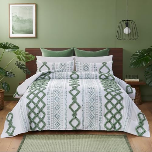 Image of MOVE OVER Green Tufted Comforter Set Queen Size 7 Pieces Bed in a Bag Boho Chic Aztec Comforter Set with Sheet Set Soft and Lightweight Farmhouse Ethnic Bedding Sets for All Seasons