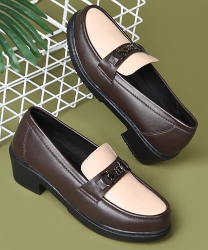 Image of JM LOOKS Elegant Two-Tone Slip-On Loafers with Block Heel and Sophisticated Metallic Bit Ornament for Formal Wear