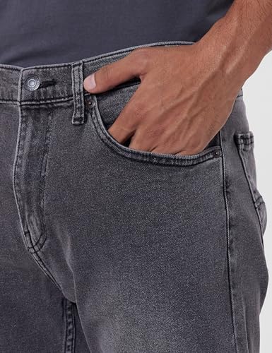 Image of Levi's Men's 505 Straight Fit Mid Rise Jeans