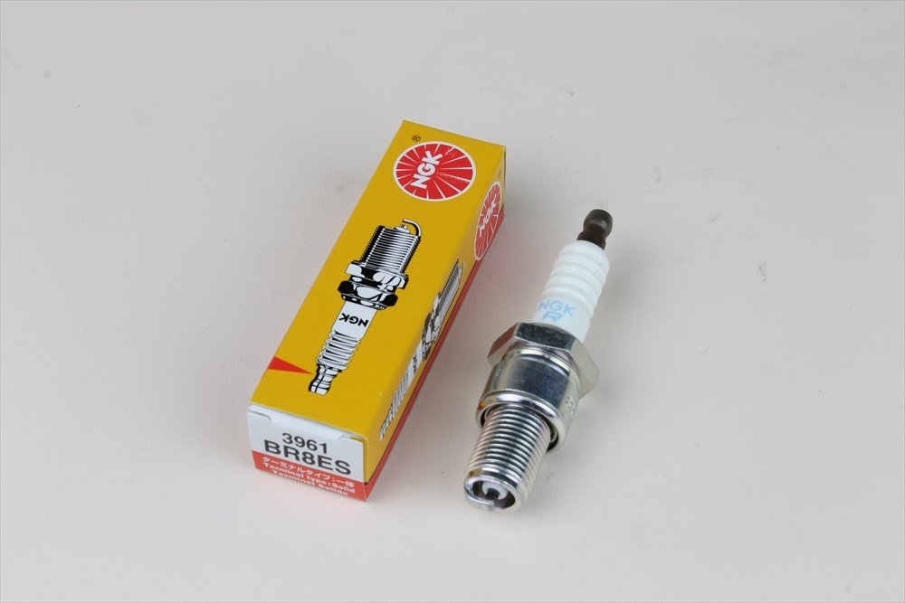 Bujía NGK para Moto Yamaha 350 Rd Lc 1980 a 1982 BR8ES