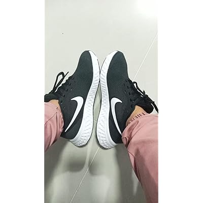 revolution 5 on feet