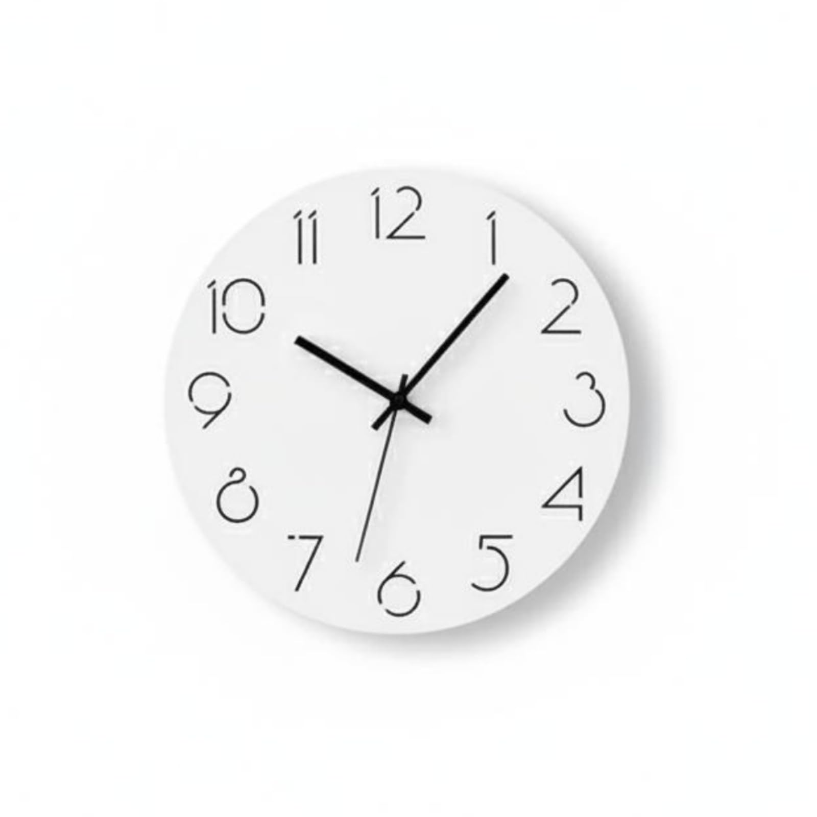 Horloge murale silencieuse blanche de 12 pouces avec aiguilles en bois