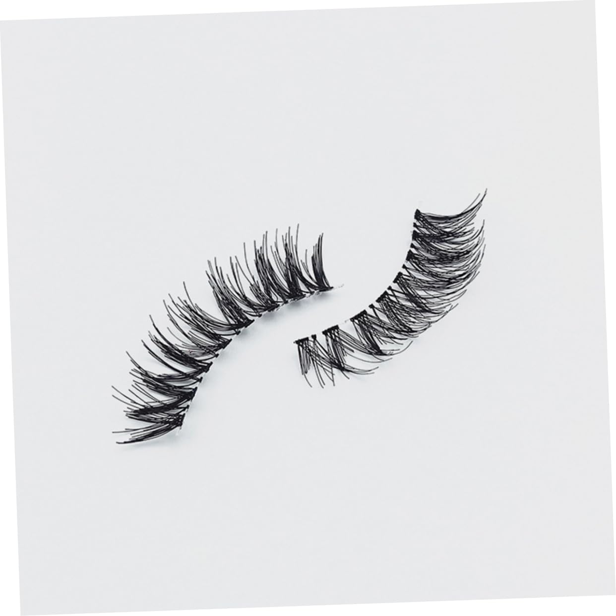 FOMIYES 60paare Wiederverwendbare Falsche Wimpern Handgemachte Natürliche Und Voluminöse Wimpern Für Beeindruckenden Augenaufschlag Für Jeden Anlass