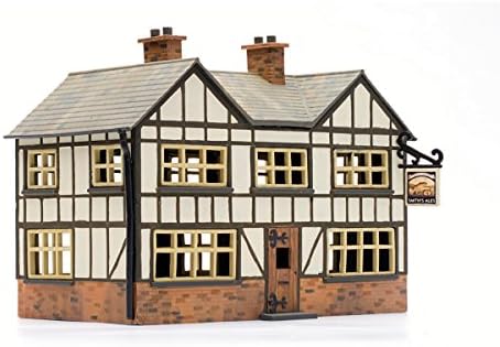 Dapol Model Railway Country Inn Plastic Kit - OO Scale 1/76
