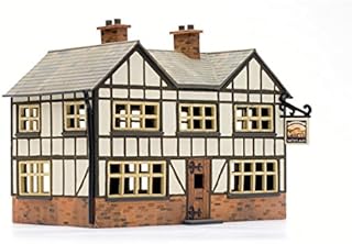 Dapol Model Railway Country Inn Plastic Kit - OO Scale 1/76