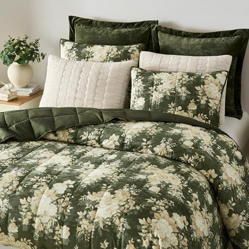 Image of Wonderful Luxury Velvet Quilt Set with Elegant Floral Printed,Queen Quilt Set with Shams,Green Soft Cozy for Bedspread /Light Comforter,All-Season,Pet-Friendly,Fit for Adults Teens Kids Bedroom,94 inchx94 inch