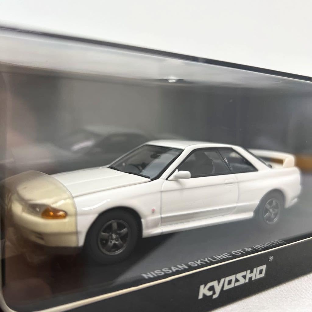 Amazon | 京商 1/43 NISSAN SKYLINE GT-R BNR32 Crystal White 日産