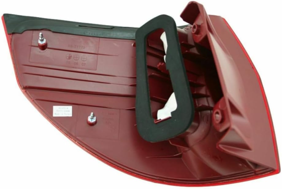 Tail Light For 2004 2005 Toyota Sienna Driver and Passenger Side Bulbs Included Quarter Panel Mounted TO2800152, TO2801152 | 81560-AE010, 81550-AE010
