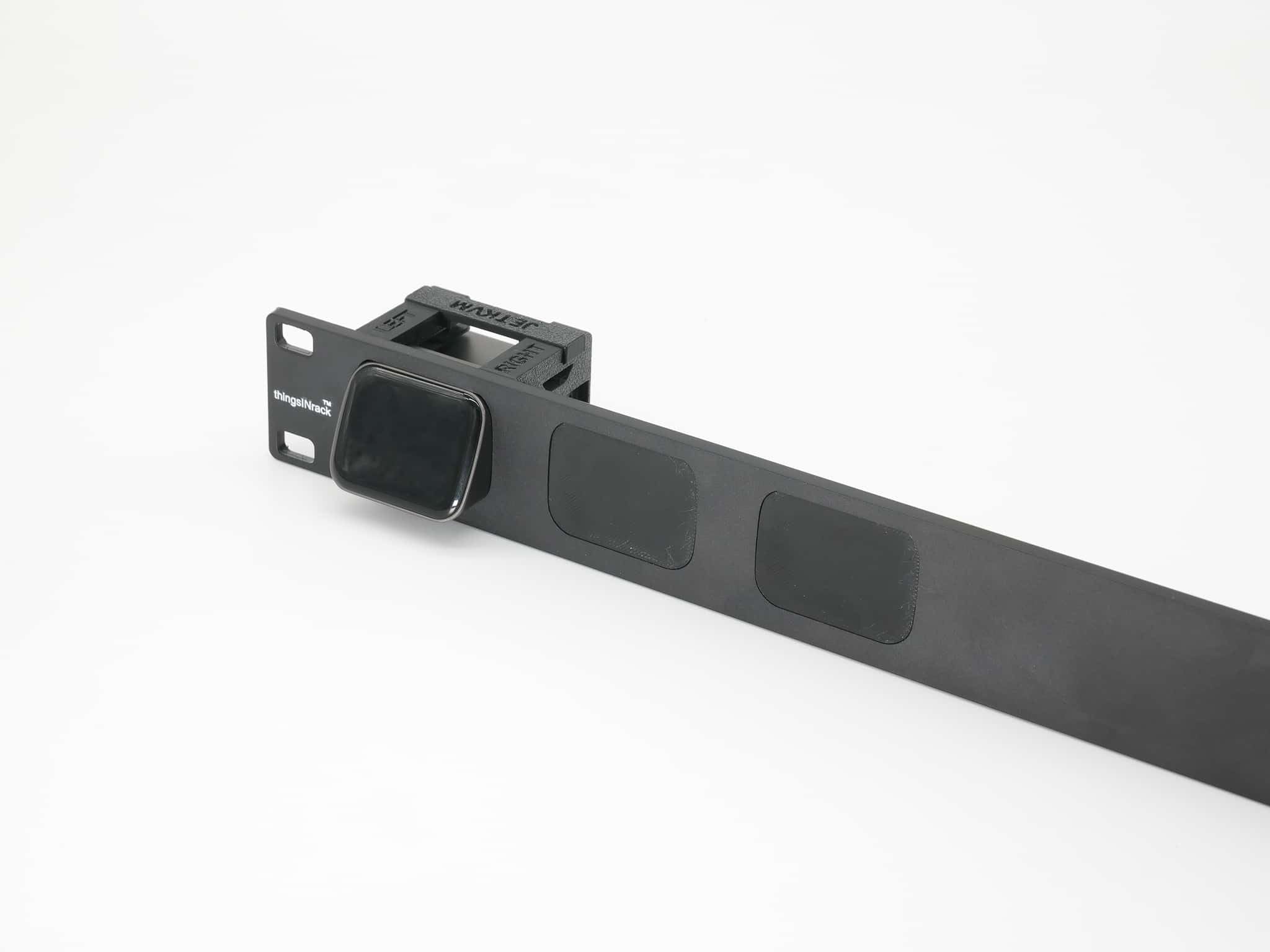 Rack Mount for 3 pcs. JetKvm - 2 blind Cover Plates