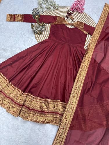 Image of Women's Silk Cotton Wedding Gown with Jacquard Zari Border & Dupatta for Women, Girls