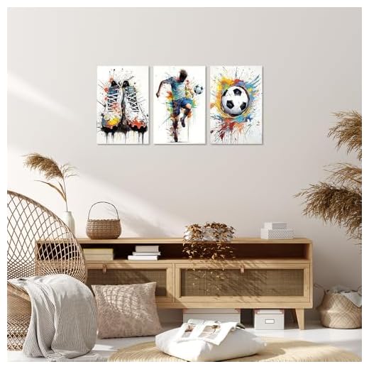 1Set/3pcs Watercolor Soccer Art Set: 3pcs Cleats and Player, Ideal for Soccer Enthusiasts, 8x12 Inches, Unframed