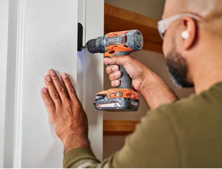 RIDGID 18V Cordless 1/2 in. Drill/Driver KIT with 2.0 AH Battery and Charger R860010K