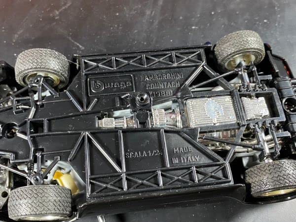 Amazon | BBURAGO ブラーゴ burago 1/24 LAMBORGHINI COUNTACH