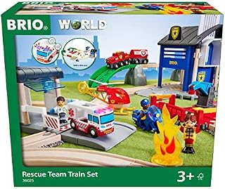 BRIO World 36025 Polizei und Feuerwehr Set Deluxe - Großes Rettungskräfte-Set mit Polizeistation, Feuerwehrzug, Löschhubschrauber und Krankenwagen - Empfohlen für Kinder ab 3 Jahren