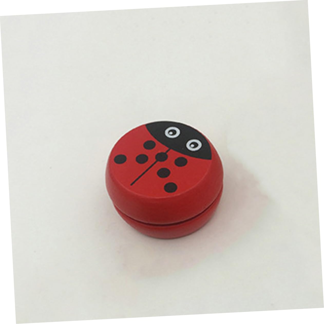 SUPVOX Wooden Yo Yo Ball for Outdoor Plaything with Smooth Edges Cute Ladybug Design for Early Education and Impact Resistant