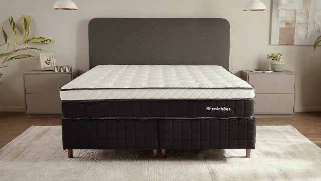 Colchão Solteiro Molas Ensacadas Intermediário Firme de Pillow