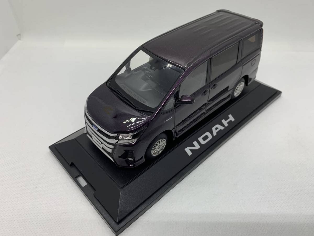 @car.110限定コレクション9 TOYOTA NOAH car.110限定コレクション9 TOYOTA NOAH