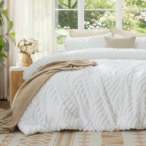 Image of BEDELITE Boho Comforter Set Queen - Tufted Boho Bedding Set, Bright White | Soft & Lightweight Comforter for All Seasons, Jacquard Farmhouse Bedding with 2 Pillowcases