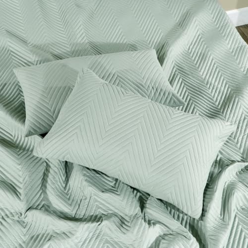 Image of RD TREND Cotton Quilted Pillow Cover Set of 2 |Ultra-Soft, Cooling & Breathable | Skin & Hair Friendly | Hidden Zipper Pillowcases for Bedroom |Standard Size 18x28 Inches, Pista Green