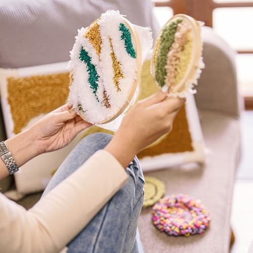 Image of Caydo 12 Pieces Embroidery Hoops 4 Inch Small Embroidery Hoop for Embroidery, Craft Sewing and Ornaments