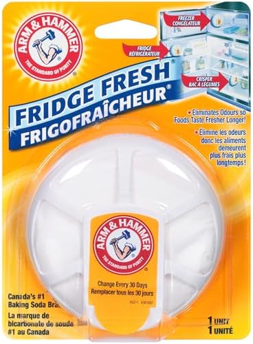 Arm & Hammer Fridge Fresh Baking Soda Deodorizer – Long-Lasting Odour Eliminator for Fridge & Freezer – with Vent-Through Design for Continuous Freshness – 1 Pack, Lasts Up to 30 Days