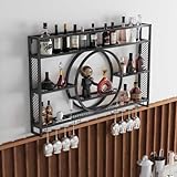 Conception avec une grande capacité de stockage: le mur de l'étagère à barres a un design multi-réparties avec une étagère d'entrepôt pour les bouteilles de vin et les verres à vin.