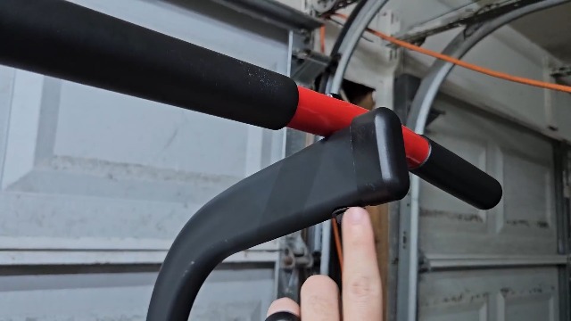 Amazon.com : ZENOVA Pull Up Bar Dip Bar Power Tower Workout Dip