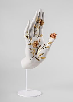Lladro Protection Mudra Sculpture #9722