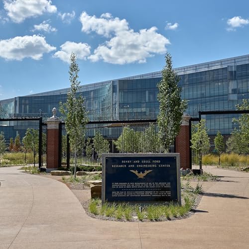 Ford to demolish world headquarters, move to Henry Ford II World Center Podcast Por  arte de portada
