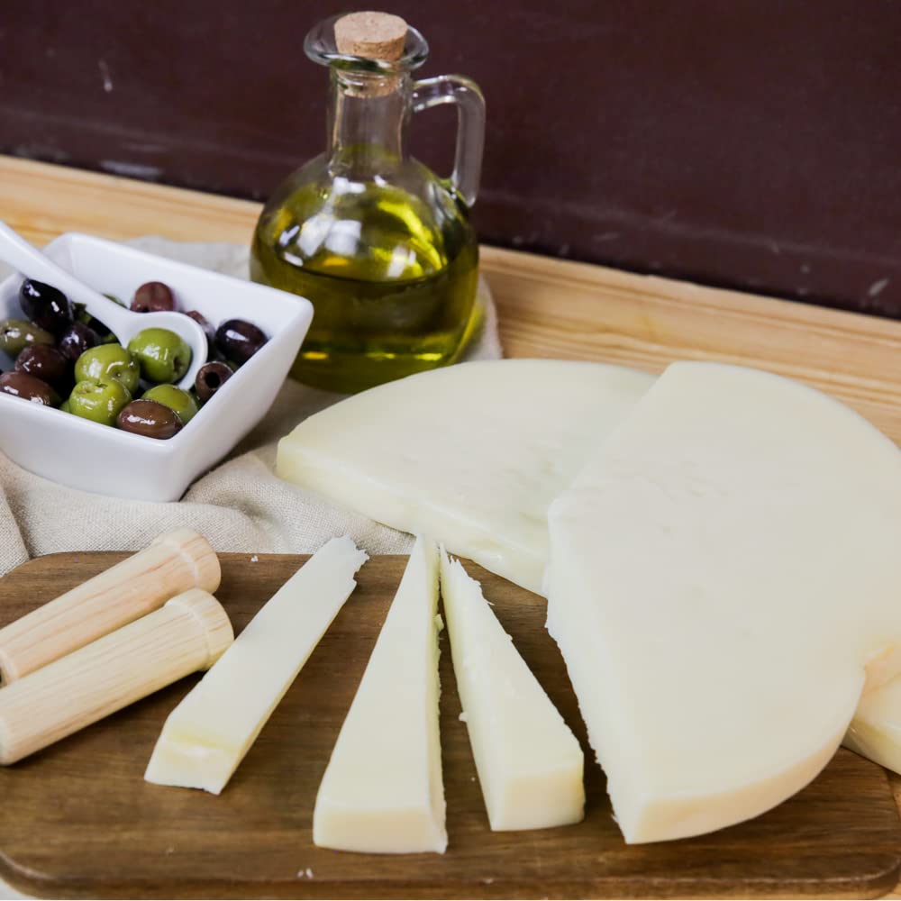 La Cigolina - Provolone Ahumado, Provolone Mezzaluna Dulce y Provolone Mezzaluna Picante