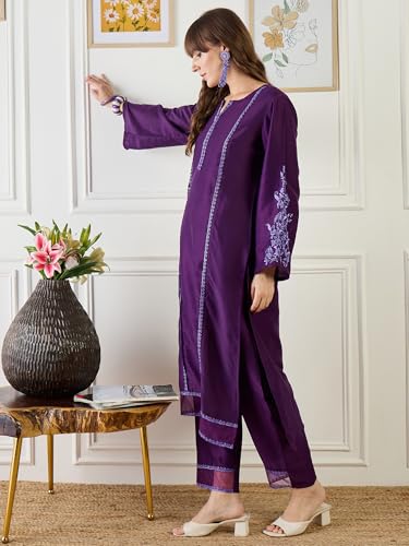 Image of INDO ERA Women's Silk Blend Floral Embroidered Straight Kurta & Pant Set (IESTR11531)