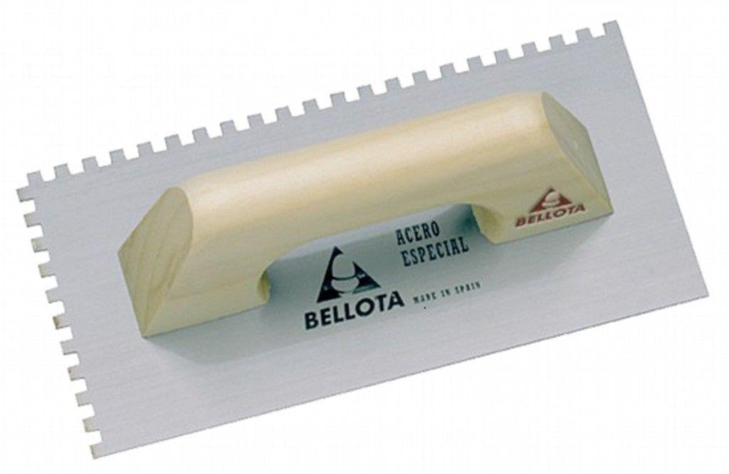 Bellota - Llana Dentada Acero 270X135Mm Mango Madera 5873-06 Bellota