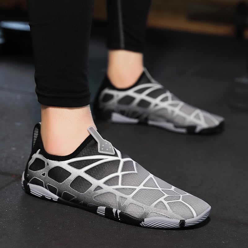 Men's Beach Shoes Waterpark Swimming Shoes Non-slip Wading Light Quality Shoes3