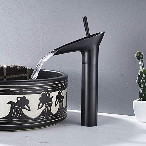 Mélangeur chaud et froid élégant en forme de verre à vin pour lavabo