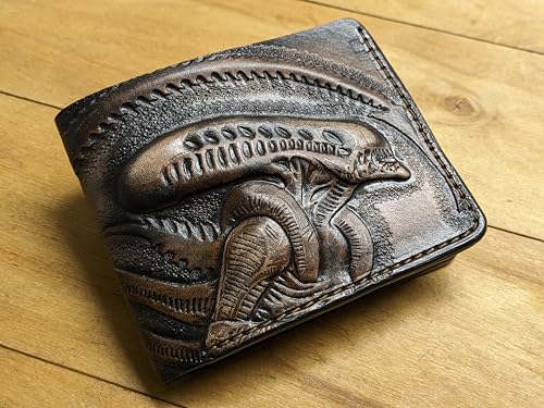 Men's 3D Genuine Leather Wallet, Hand-Carved, Hand-Painted, Leather Carving, Custom wallet, Personalized wallet, Alien2