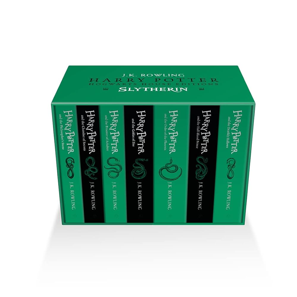 Harry Potter Slytherin コレクターズボックス Harry Potter Slytherin House Editions Hardback Box Set by