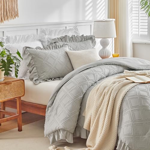 Save 50% on Flysheep Tufted Grids Ruffle Comforter Set King Size - Image 6