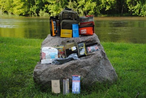 The Explorer - Medium Every Day Carry Kit